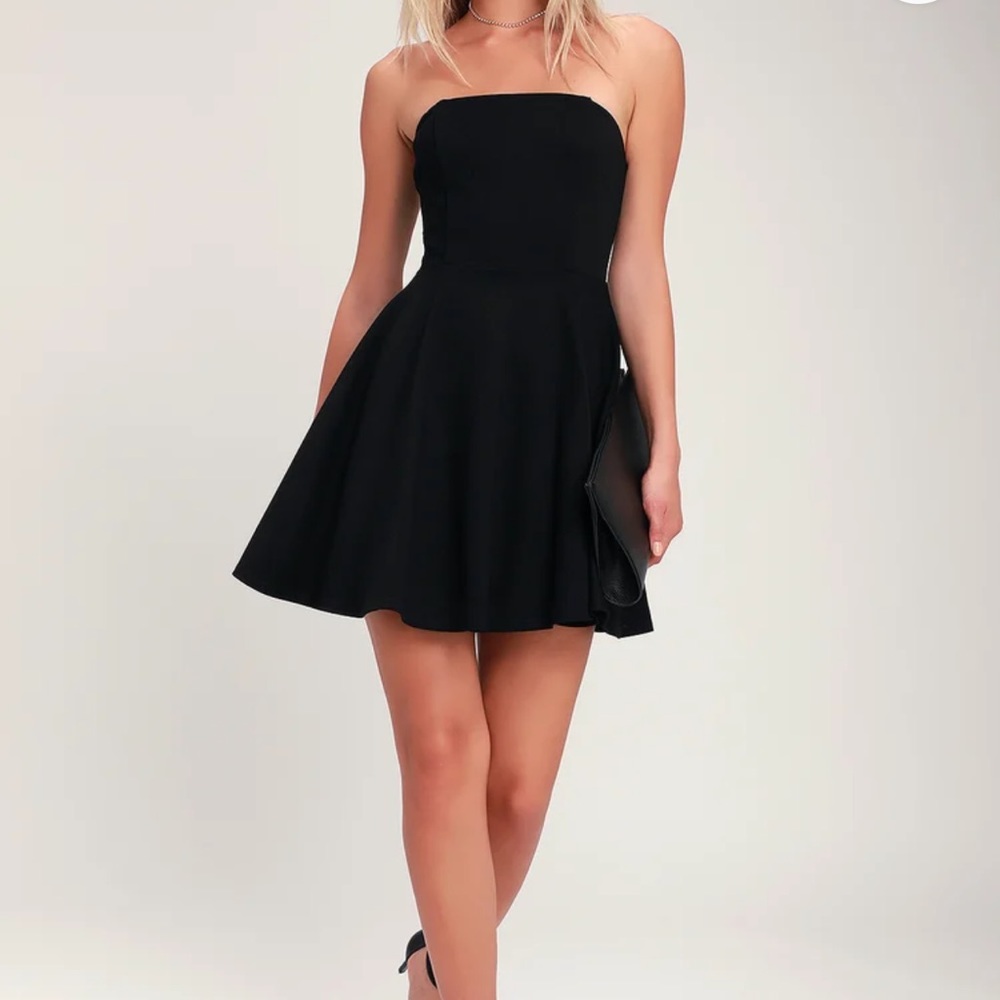 Black strapless dress